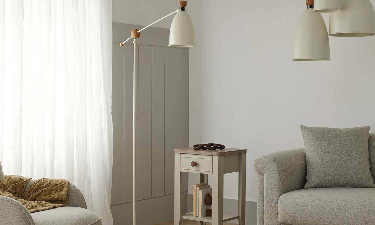 Gris Floor Lamp
